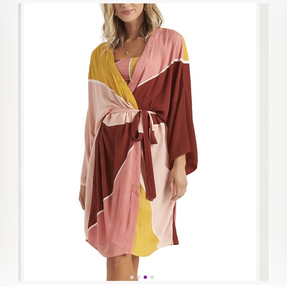 Billabong summer wrap, new with tags. Love that boho style! - Picture 2 of 6
